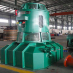 Compact vertical Pelton turbine